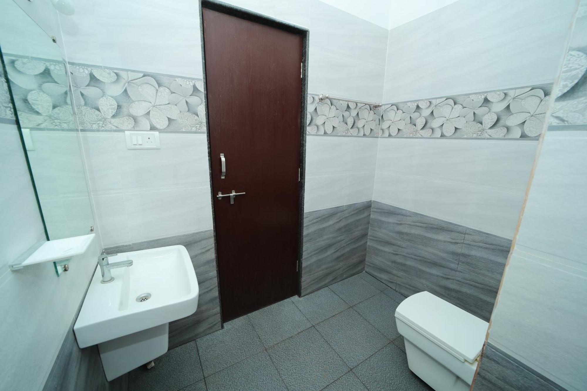 Hotel Radhma Residency Udupi Εξωτερικό φωτογραφία
